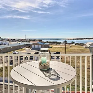 End-unit Ocean With Panoramic Views! Apartment